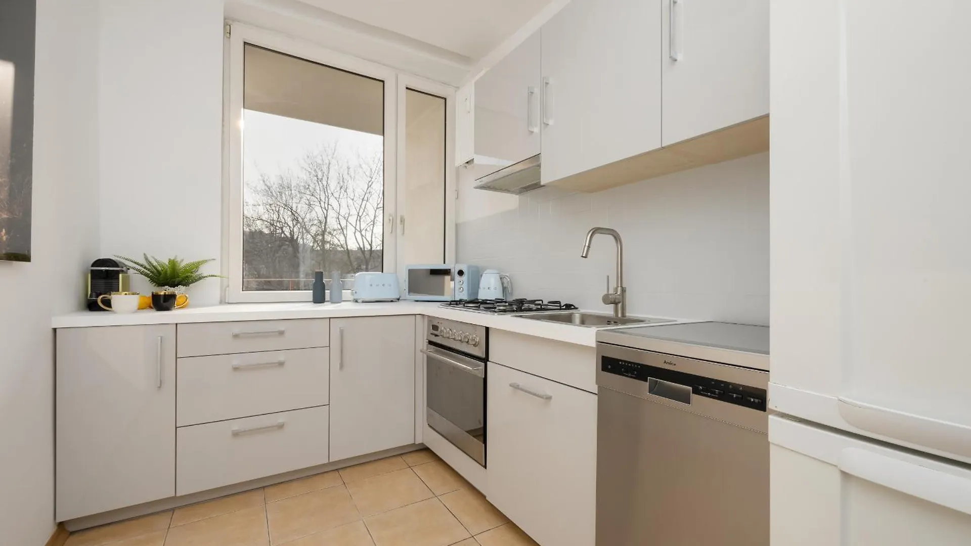 Miodowa Modern Apartment In The Old Town Of Warsaw By Noclegi Renters